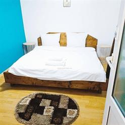 CASA CLAUDIU, Buşteni