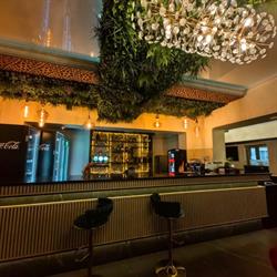 Eight Ball Lounge, Oneşti