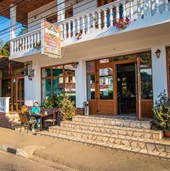 Restaurant-Pensiune Casa Albă, Baia de Aramă