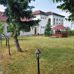 Restaurant La Conac Olt, Slătioara