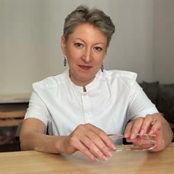 Daniela Buşneag, Bucureşti