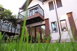 Upstairs Residence Targu Jiu