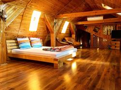 Wooden Attic, Braşov