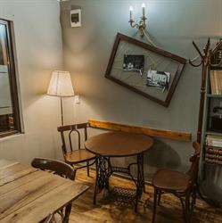 Vintage Restaurant and Garden, Târnăveni