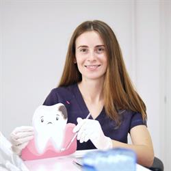 Dr. Fer Bianca - Stomatologie & Chirurgie Dento-Alveolară, Timişoara