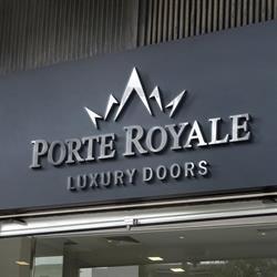 Showroom Usi Porte Royale, Luna de Sus