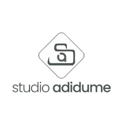 Studio adidume, Luncasprie