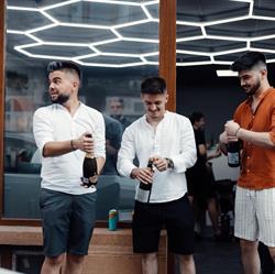 Damoti Barbershop, Bucureşti