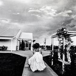 BonBon Club, Vale