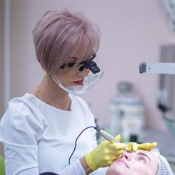 Cleo Make-up School, Hunedoara