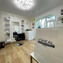 Salon Amely, Orşova