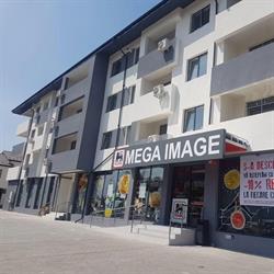 Crinului 42, Roşu