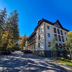 Hotel Izvoare, Călimăneşti