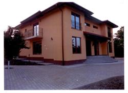 Pensiunea Victoria, Lungani