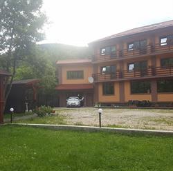 La Fănică, Albeşti-Muru