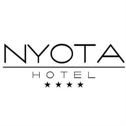 Hotel Nyota, Mamaia