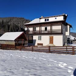 Cazare la Cabana Izvorul Alb, Câmpulung Moldovenesc