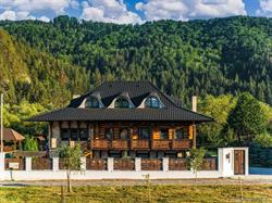 Casa Boiereasca Bucovina, Gura Humorului