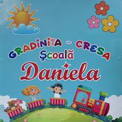 Cresa Si Gradinita Daniela, Floreşti