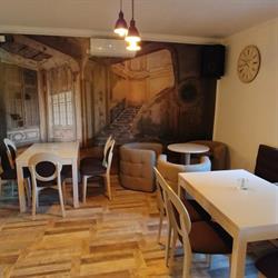 Terasa Club Coton Targu Carbunesti
