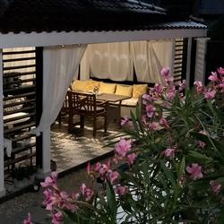 Vila Blanc, Costineşti