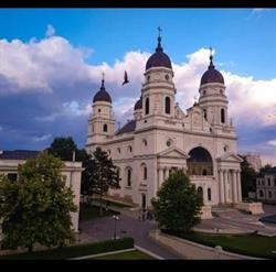 Libraria Doxologia - magazinul oficial al Arhiepiscopiei Iaşilor (MMB)