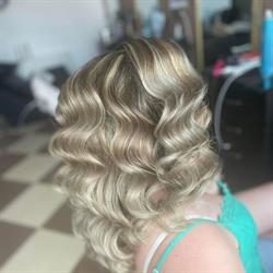 Salon Eveline, Vatra Dornei