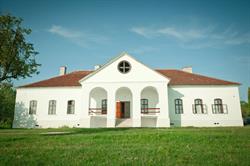 La Conac, Mânău
