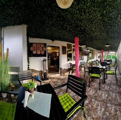 Pizzeria Dino, Floreşti