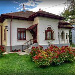 Villa Art Deco, Câmpina