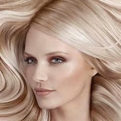 Salon Evolution by M.C, Timişoara