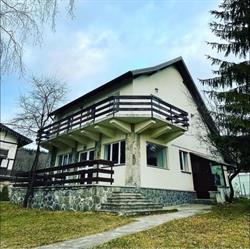 Zen House, Buşteni