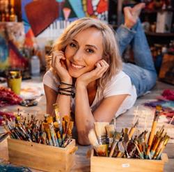 Chic'n Art by Alexandra Cretu, Bucureşti