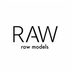 Raw Models, Arad