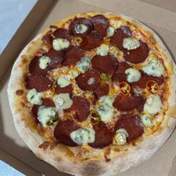 Magic Pizza, Gura Teghii