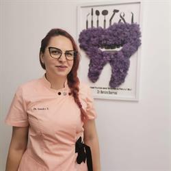 Dr. Szamosi Sandra Irina, Arad