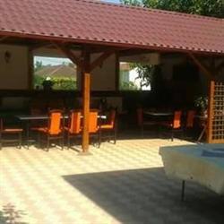Vila Rux, Schitu