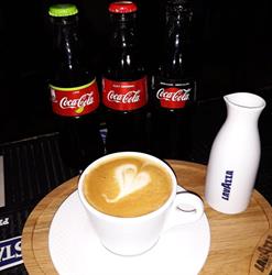 Caffe Break Flora, Aiud