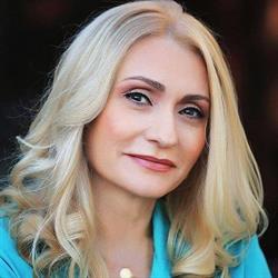 Doctor Saidac Mihaela, Voluntari