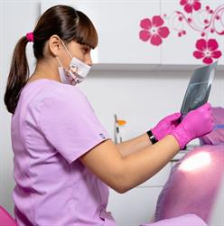 ALEXANDRA Dentist Dental Care, Uricani