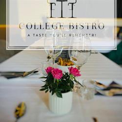 College Bistro, Comăneşti