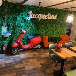 Jacqueline Caffe, Bistriţa