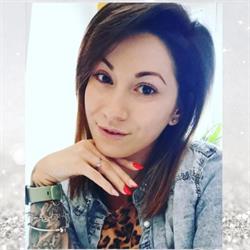 Glamour Nails By Amalia Cotuna, Constanţa