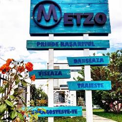 Metzo Costinesti, Costineşti