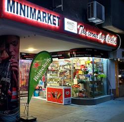 Magazin alimentar (The corner shop ), Bucureşti