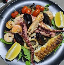 Restaurant Grand Gusto (Restaurant Pizzerie), Zăneşti