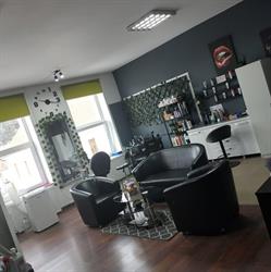 N&G Salon, Râşnov