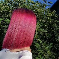 Lolita Coiffure Corner, Deta