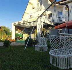 Tina Guest House, Basarabi