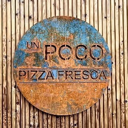 Un Poco Pizza Fresca Bucuresti